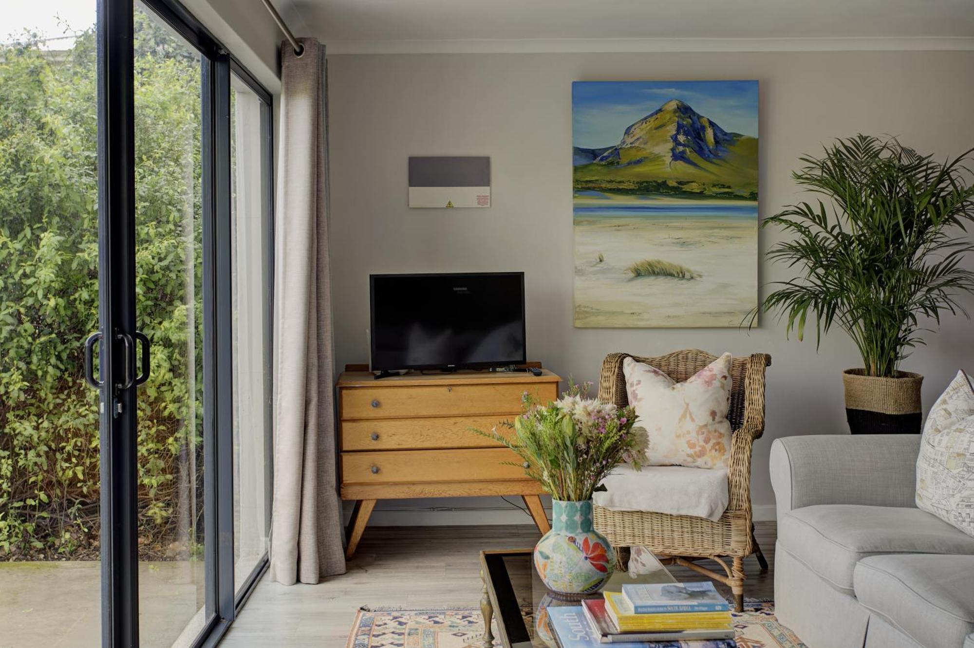 Protea & Pincushion Cottages Hermanus Exterior photo
